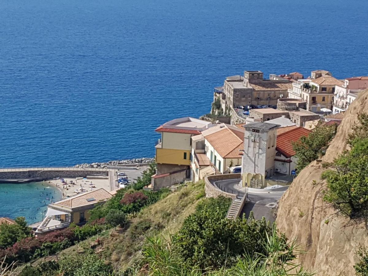B&B Il Vicolo Di Pizzo Exterior foto
